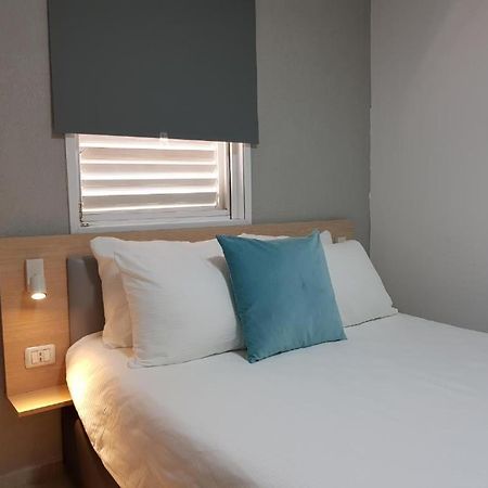 Airport Guest House Or Yehuda Εξωτερικό φωτογραφία