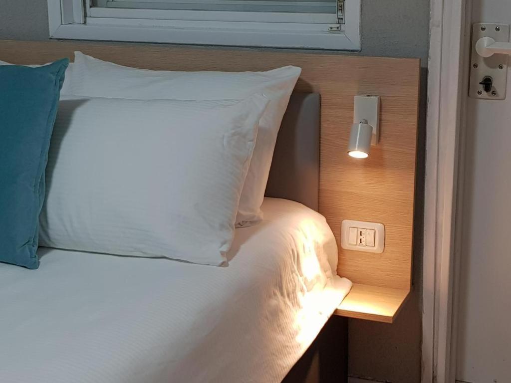 Airport Guest House Or Yehuda Εξωτερικό φωτογραφία