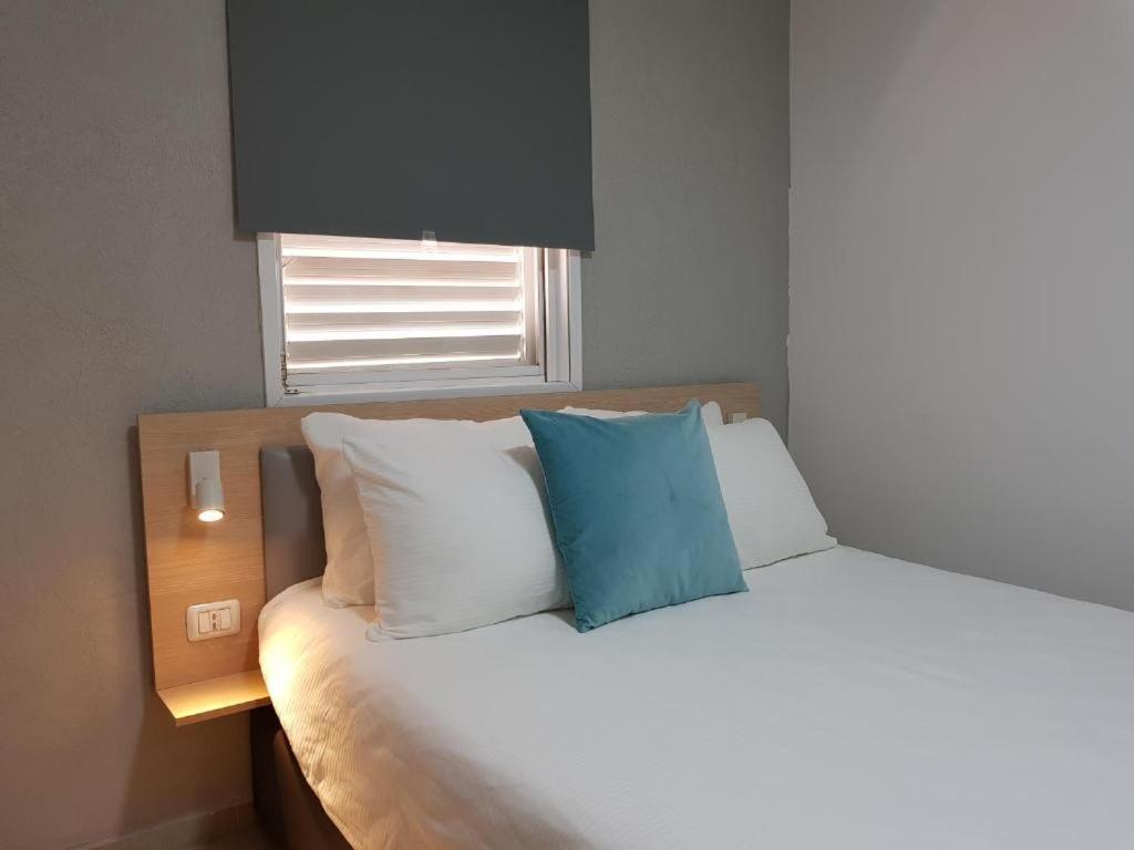 Airport Guest House Or Yehuda Εξωτερικό φωτογραφία